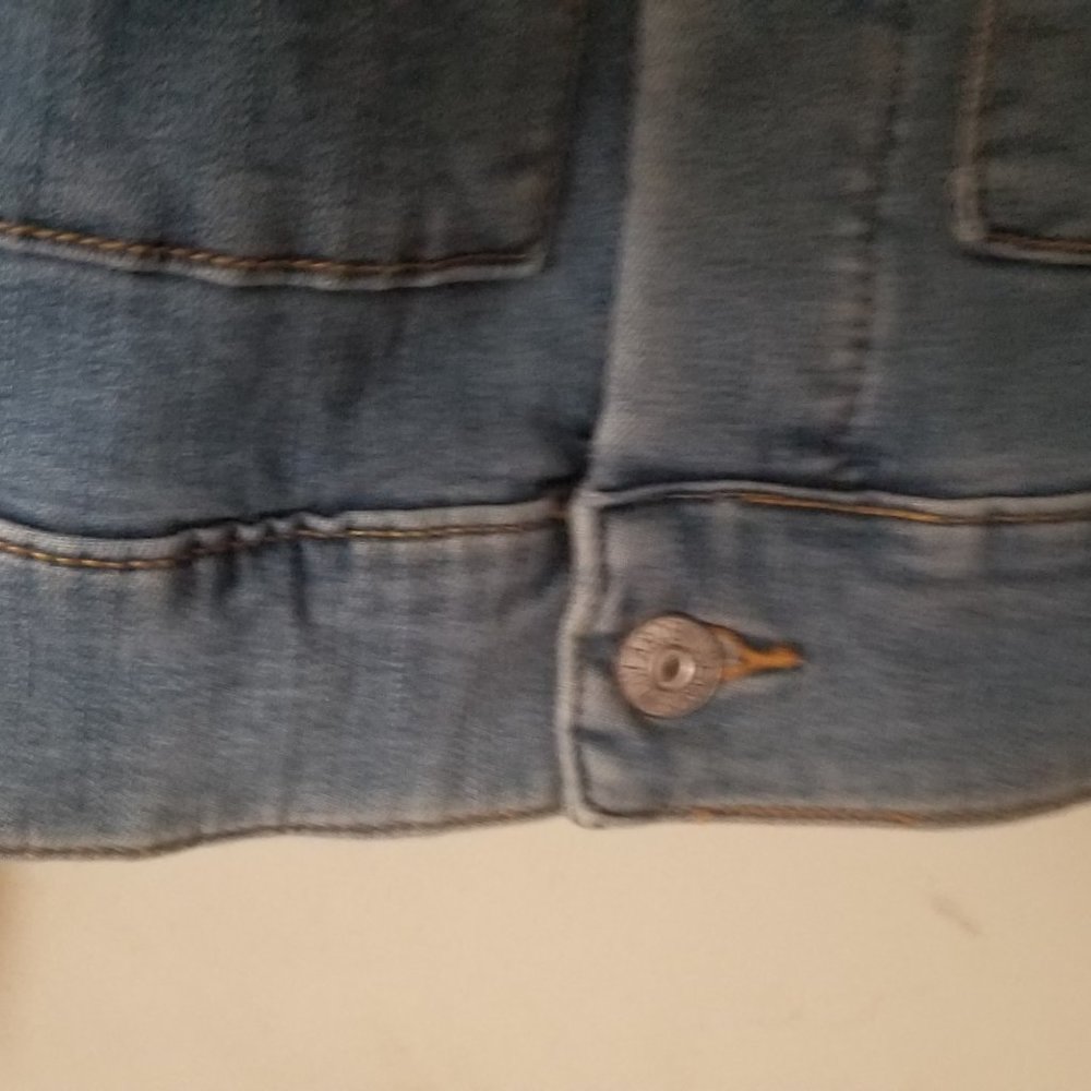 LuLaroe Jean Jacket Womens Size XL - Picture 10 of 15